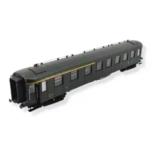 Une voiture OCEM RA A3B5 ex-midi verte REE MODELES VB385 - SNCF - HO 1/87