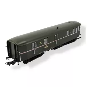 Voiture postale 4 essieux PIKO 53800 - PKP - HO : 1/87 - EP IV