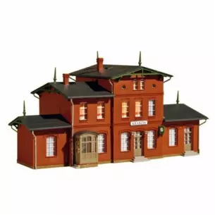 Gare de village en briques