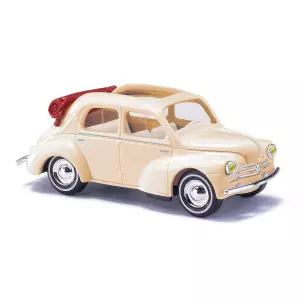 Voiture Renault 4CV cabriolet - Busch 46575 - HO 1/87 - livrée Beige