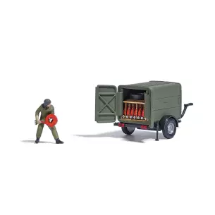 Remorque avec pompe portable TSA et personnage Busch 7963 - HO : 1/87