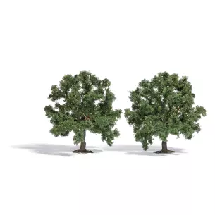 2 marronniers munis de feuilles vertes et marron Busch 6856 - 95 mm HO 1/87