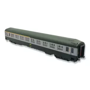 UIC sleeper car mixed first/second class with green aluminium livery, yellow framed logo and grey chassis