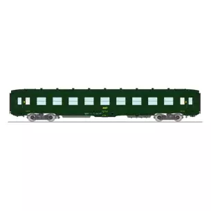 Une voiture couchette DEV AO B9c9 vert REE MODELES VB406 SNCF - HO 1/87 - EP IV