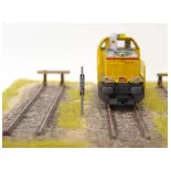 Pancarte "ARRET" verticale BOISMODELISME 215022 - N 1/160 - SNCF