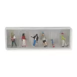 Lot de 6 passants - 5 adultes et 1 enfant PREISER 10793 - HO : 1/87