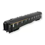 Une voiture OCEM RA A3B5 ex-midi verte REE MODELES VB384 - SNCF - HO 1/87