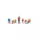 Lot de 5 personnages "Au bistrot" & tables et chaises PREISER 10786 HO 1/87