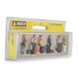 Pack de 6 voyageurs avec valises NOCH 15217 - HO 1/87
