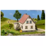 Maison familiale avec garage miniature NOCH 63606 - N 1/160