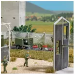 Trailer with TSA portable pump and Busch 7964 character - HO : 1/87