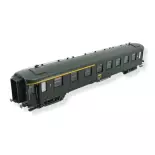 Une voiture OCEM RA A3B5 ex-midi "Sud-Ouest" REE MODELES VB388 - SNCF - HO 1/87