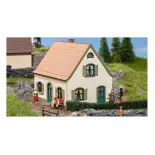 Petite maison familiale miniature NOCH 63608 - HO 1/87 - N 1/160