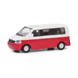 Bus Volkswagen T5 Rouge et blanc SCHUCO 452665910 - HO 1/87