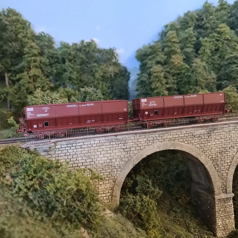 Set 2 wagons tombereaux - LS Models 31114 - HO_1-87 - SNCF - EP IV - 5_rotated.webp