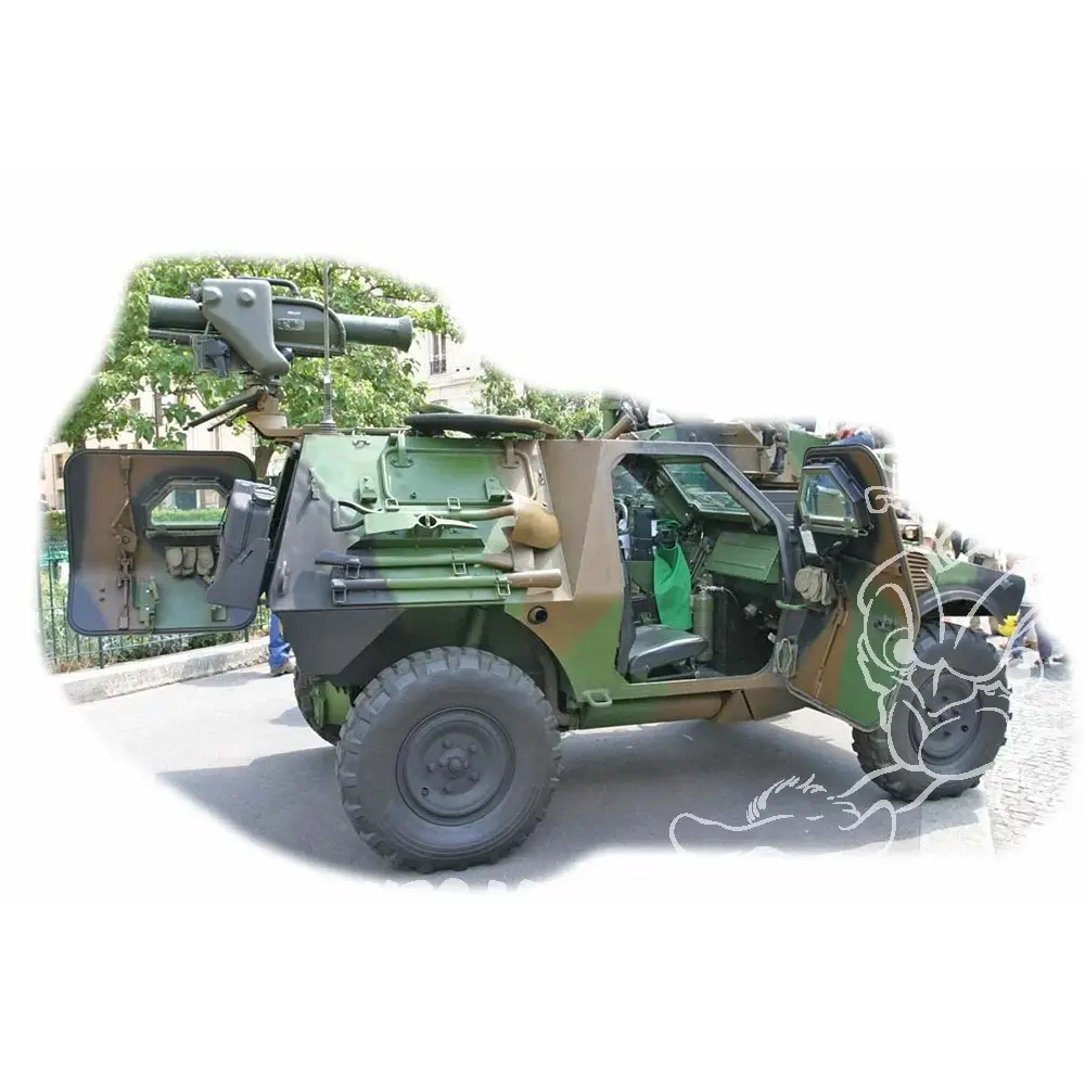 Véhicule militaire VBL porte-missile Milan AT - Ace 72421 - 1/72 - 13