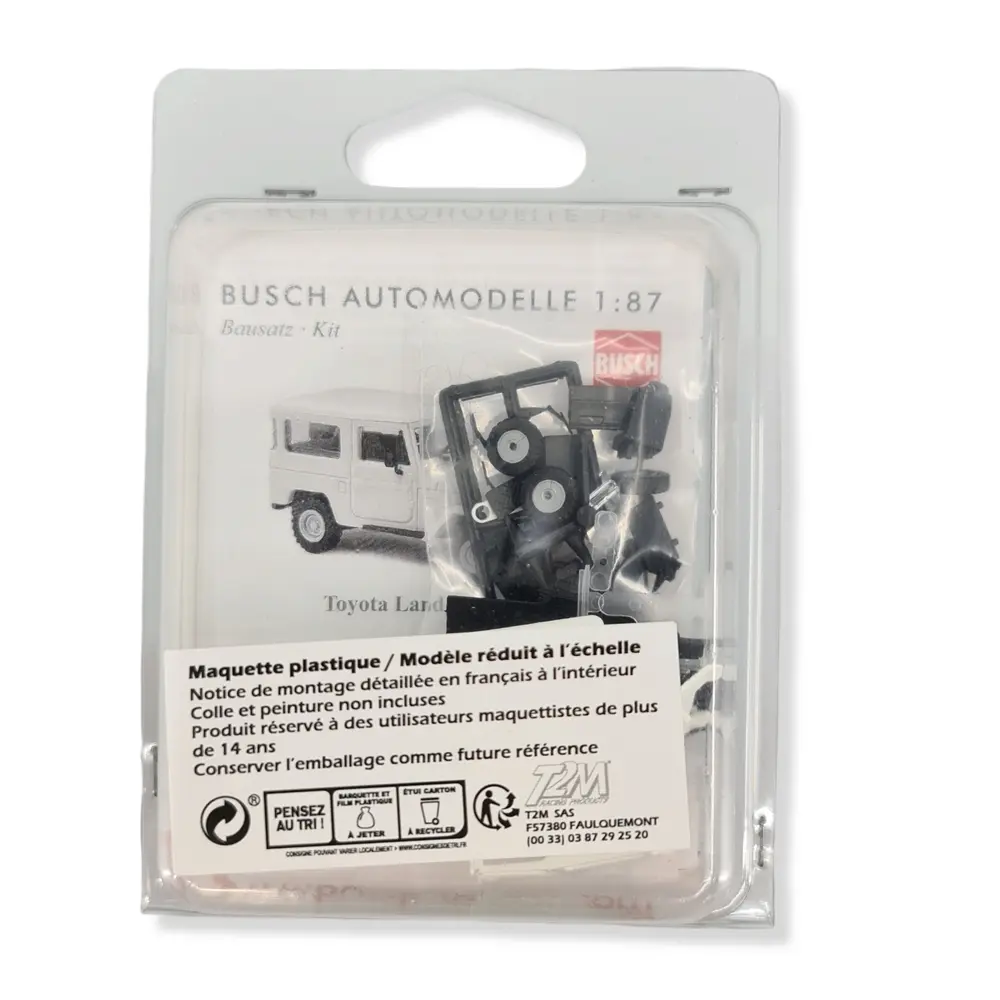 KIT Toyota Land Cruiser J4 livrée blanc Busch 60217 - HO : 1/87 - 2
