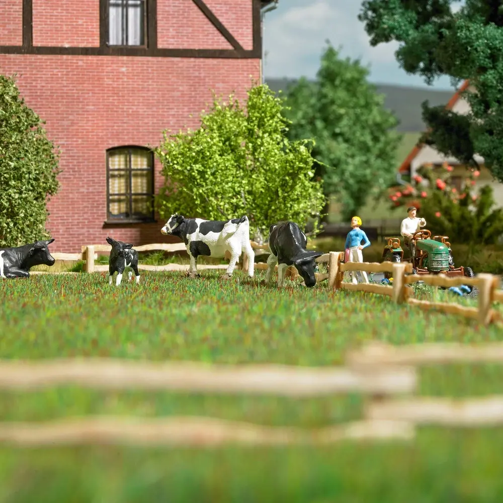 Clôture de paddock - Busch 1042 - HO 1/87 - 1000 mm de longueur - 2