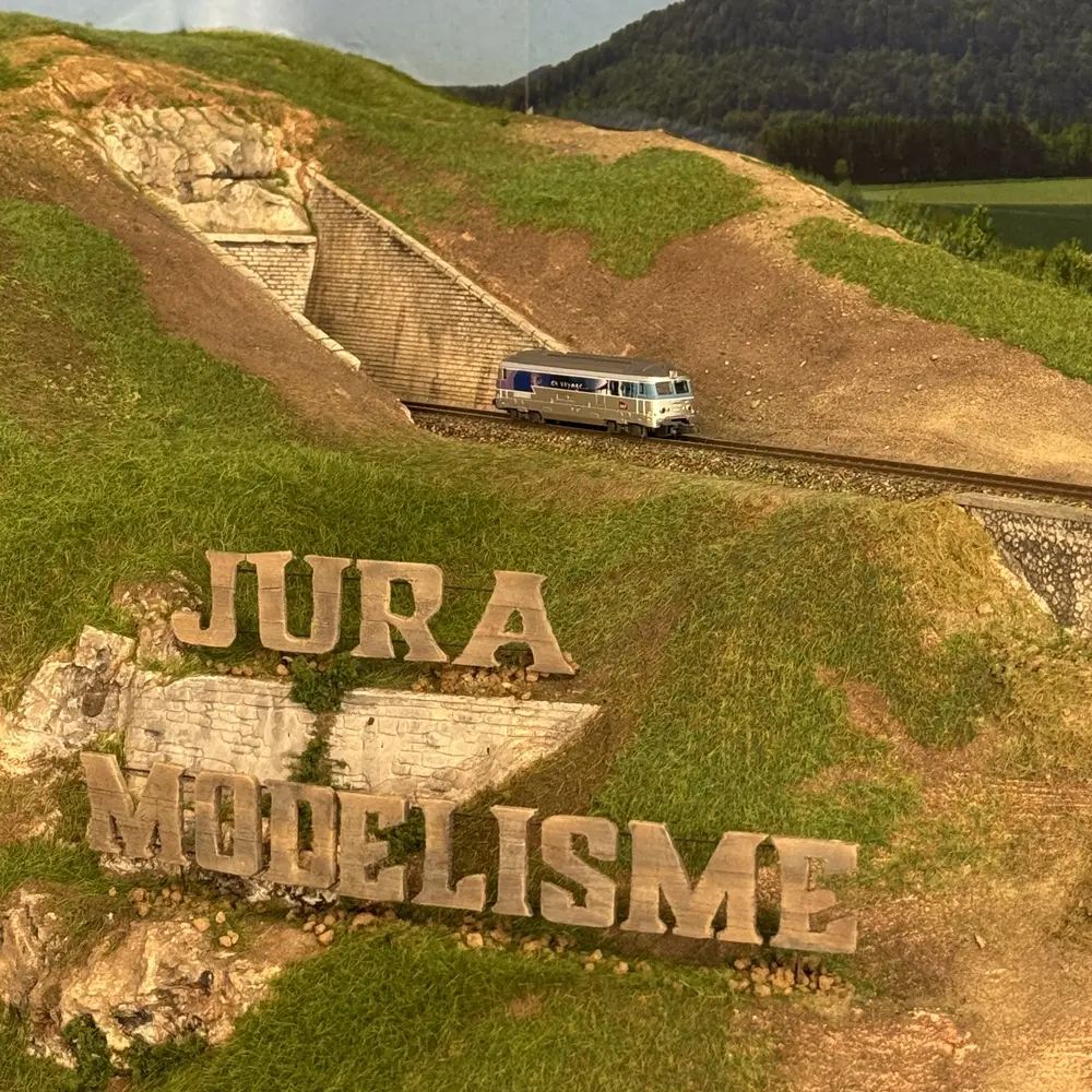 Locomotive diesel BB 67416 En Voyage - Azar Models L01-EV1A - Z 1/220 - SNCF - Ep V - Analogique - 2R - 6