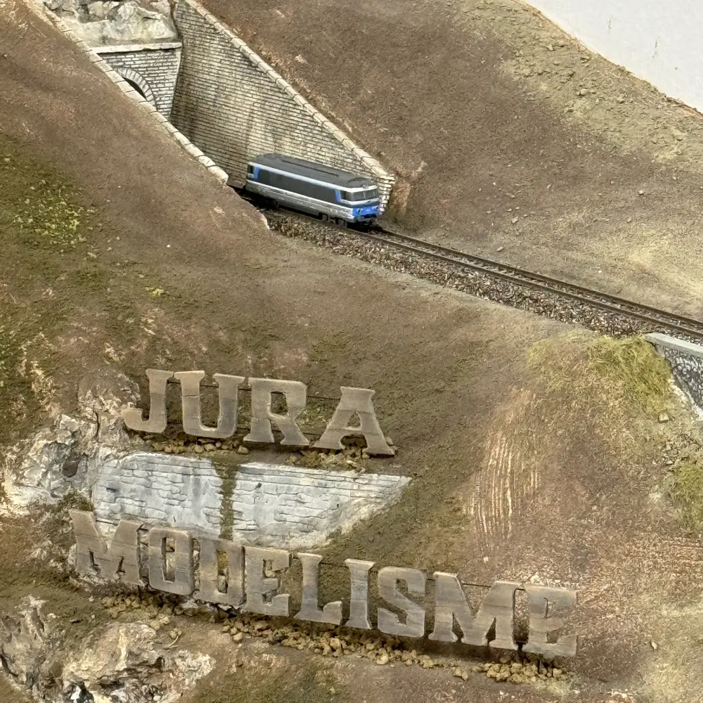 Locomotive diesel BB 67424 Isabelle - Azar Models L01-IS1A - Z 1/220 - SNCF - Ep V-VI - Analogique - 2R - 5