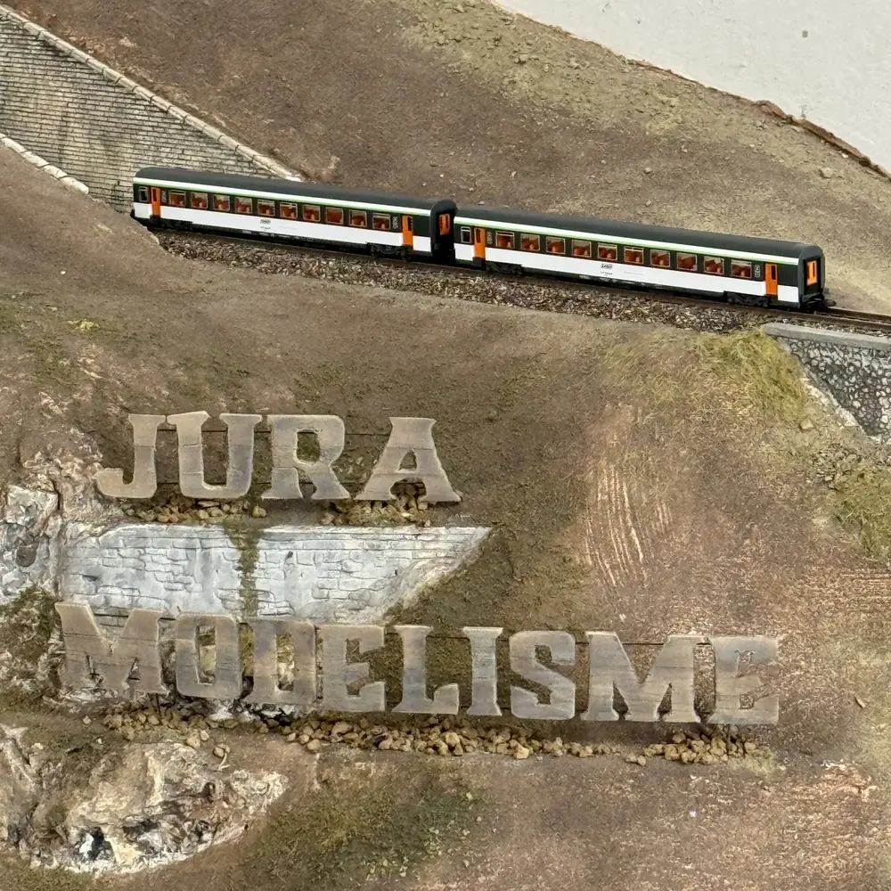 Coffret de 2 voitures voyageurs corail Vtu - Azar Models V01-ORP2 - Z 1/220 - SNCF - Ep IV - 2R - 4