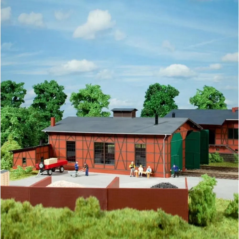 Remise pour 2 locomotives en briques et colombages - Auhagen 14470 - N 1/160 - 4