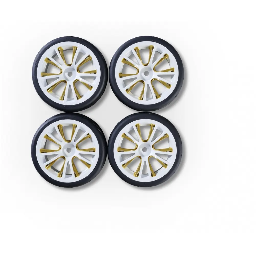 Jeu de 4 roues M-Design blanc et or - Carson 500900184 - 1/10 - 2