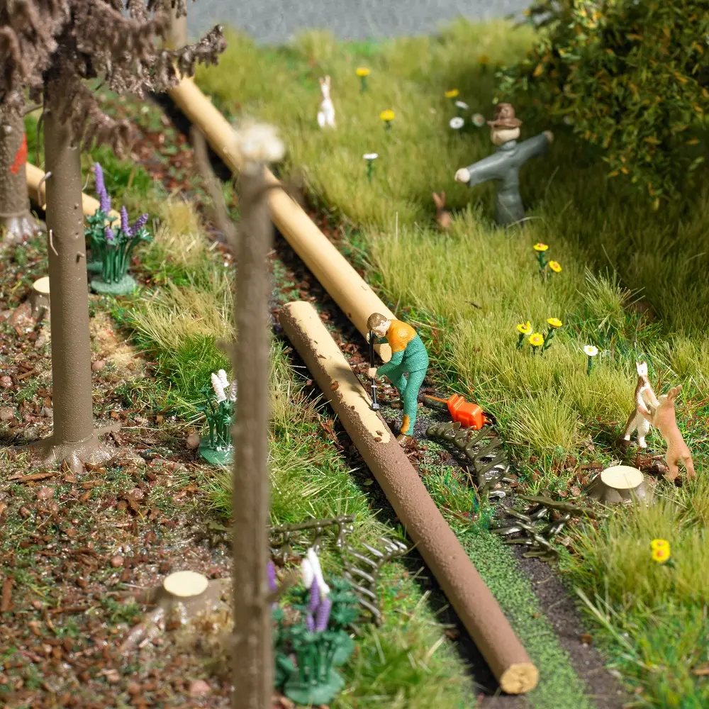 Scénette "Travaux forestiers" - Busch 79881 - HO 1/87 - 2