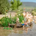 Ensemble d'actions : Nourrir les poissons - Busch 79818 - HO 1/87 - 2