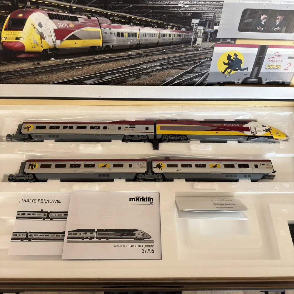 TGV Thalys Tintin et Milou 10 éléments - Märklin 37795 - HO 1/87 - SNCF - Ep VI - Digital sound - 3R - 3