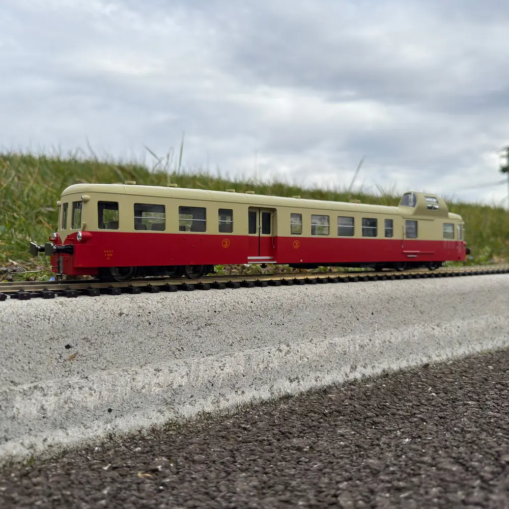 Autorail Picasso Modernisé X 3868 - Chrezo 3800-02S - O 1/43 - SNCF - Dépôt Douai - DCC SON - 9