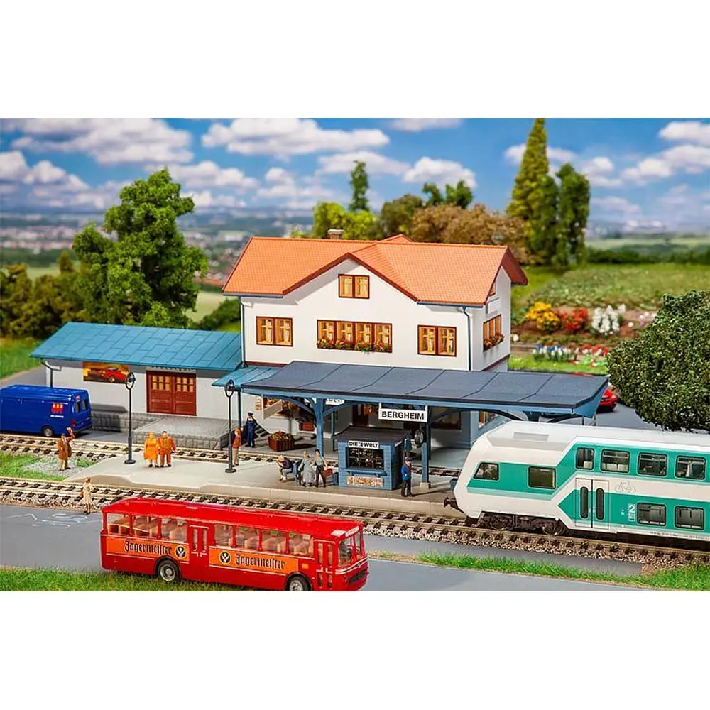 Quai Moderne - FALLER 120106 - HO 1//87 - EP II - 2