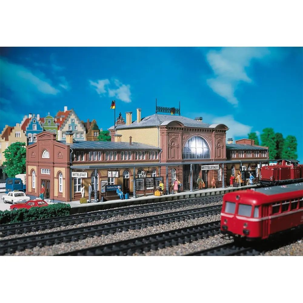 Gare de Mittelstadt - FALLER 110115 - HO 1/87 - EP I - 446 x 160 x 130 mm - 3