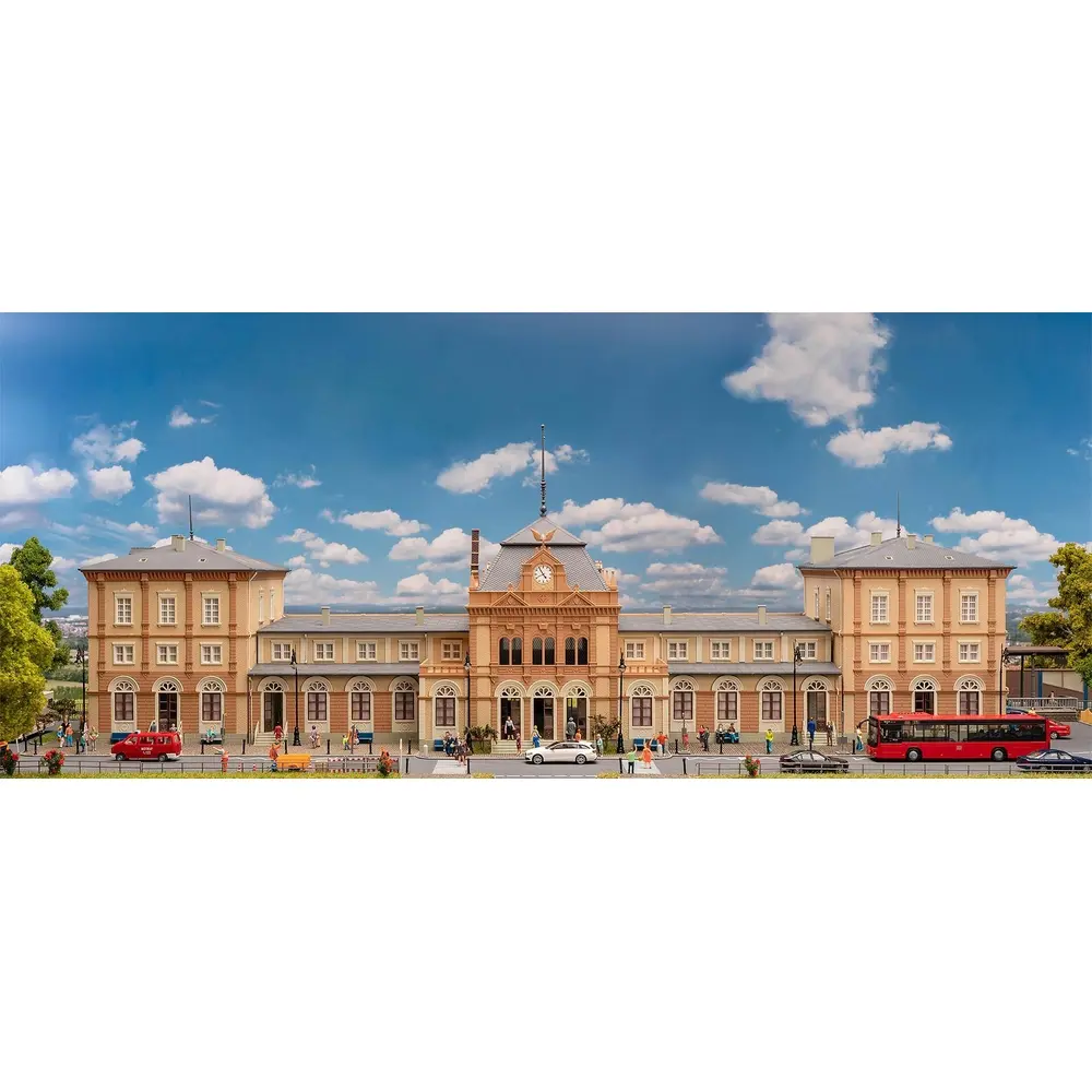 Gare de Neustadt / Weinstr Faller 110132 - HO : 1/87 - EP III - 900 x 284 x 280 mm - 6