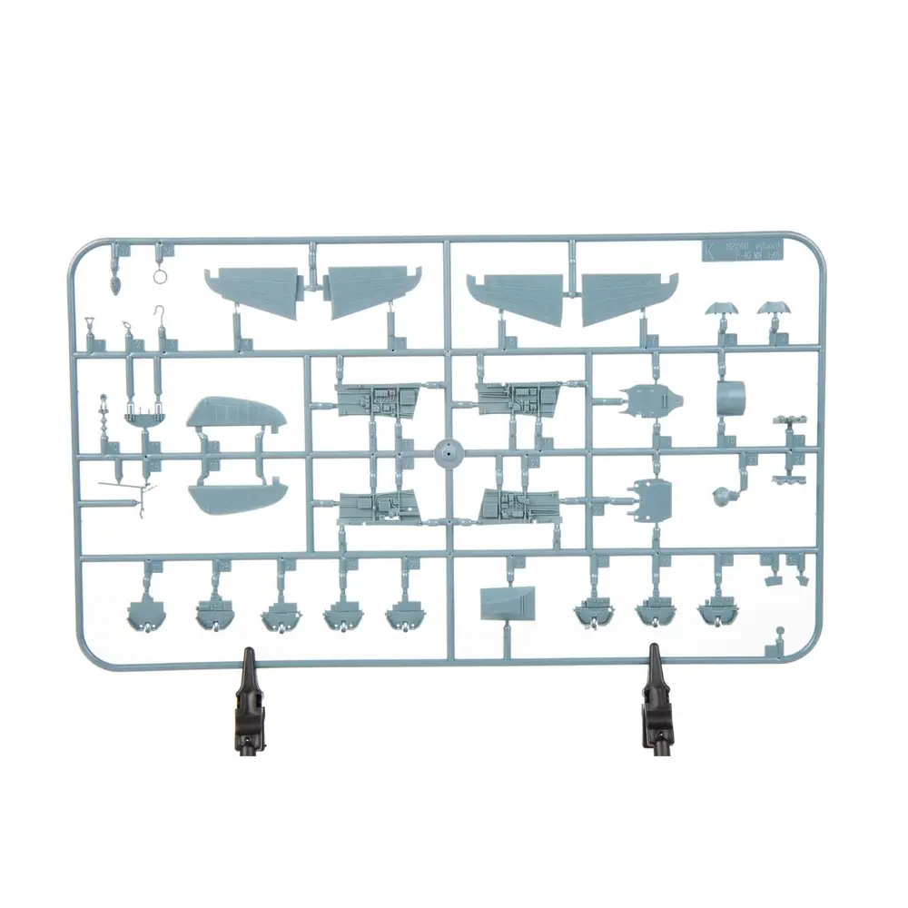 Avion P-40N Warhawk Royal Class Dual Combo - Eduard Plastic Kits 0025 - 1/48 - 46