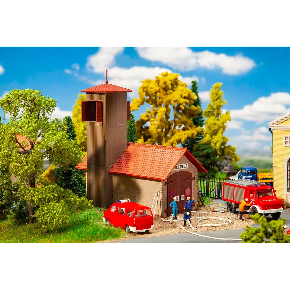 Caserne de pompiers Faller 131383 - HO : 1/87 - 158 x 106 x 140 mm - 3