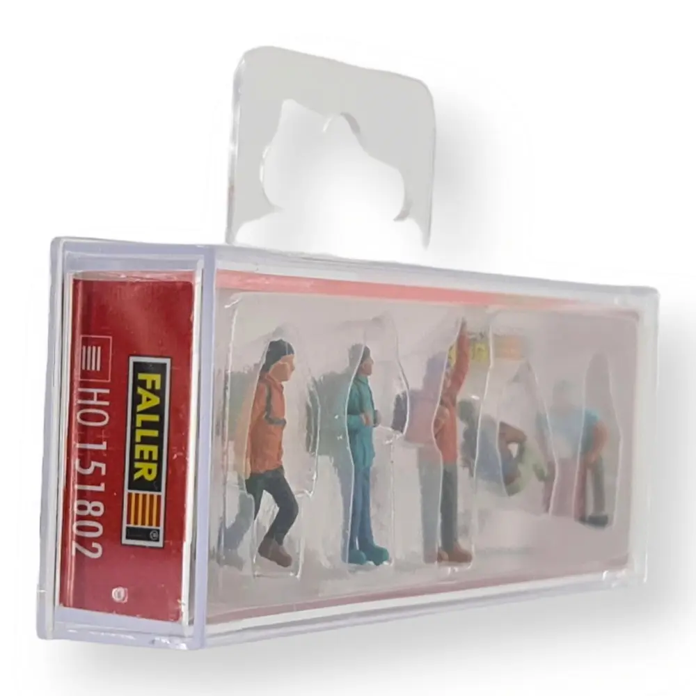 Figurines en randonnée en montagne Faller 151802 - HO 1/87 - 2