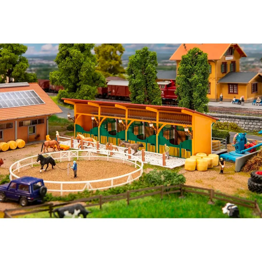 Écurie avec 4 chevaux - Faller 130597 - HO 1/87 - 3