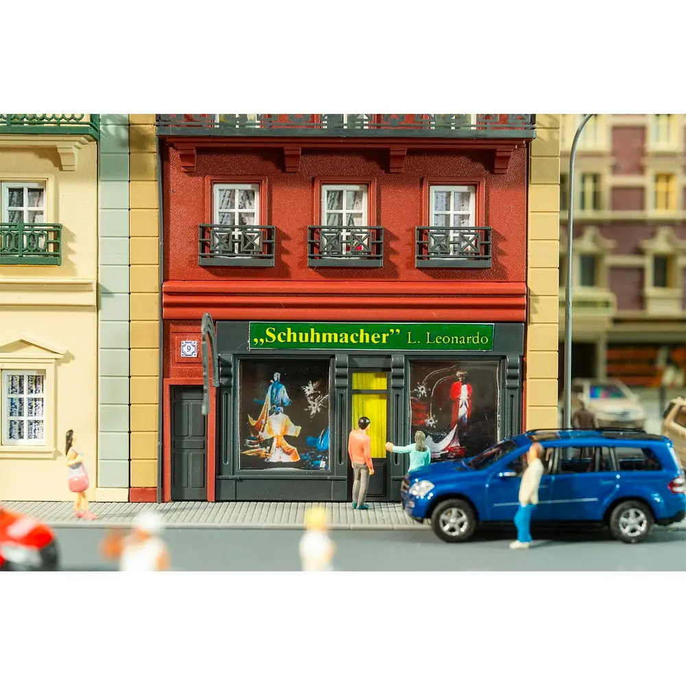 Maison de ville à 4 étages - Faller 130713 - HO 1/87 - EP III - 105 x 111 x 206 mm  - 4