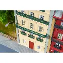 Maison de ville, 6 étages - Faller 130712 - HO 1/87 - EP III - 105 x 111 x 268 mm - 6