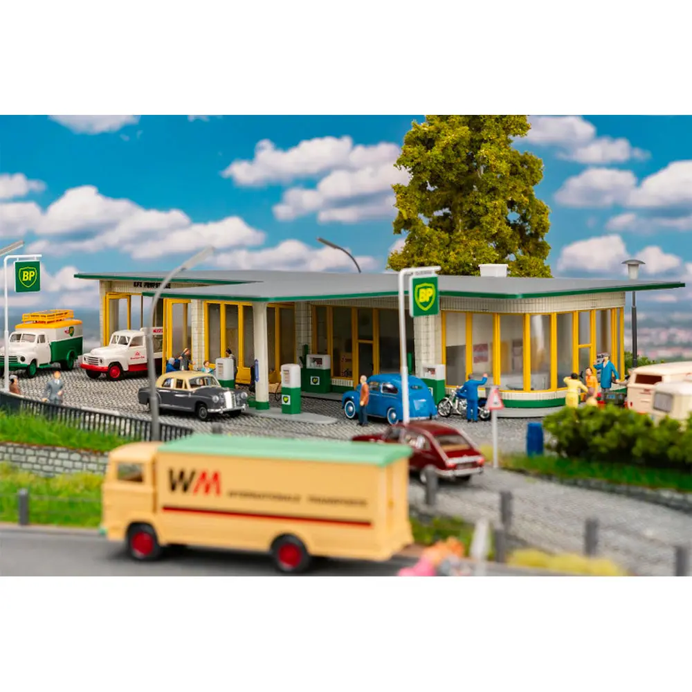Station service BP - Faller 130592 - HO 1/87 - 4