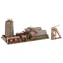 Entrepôt d’huile avec poste à gas-oil et grue d’alimentation - FALLER 120157 - HO 1/87 - 2