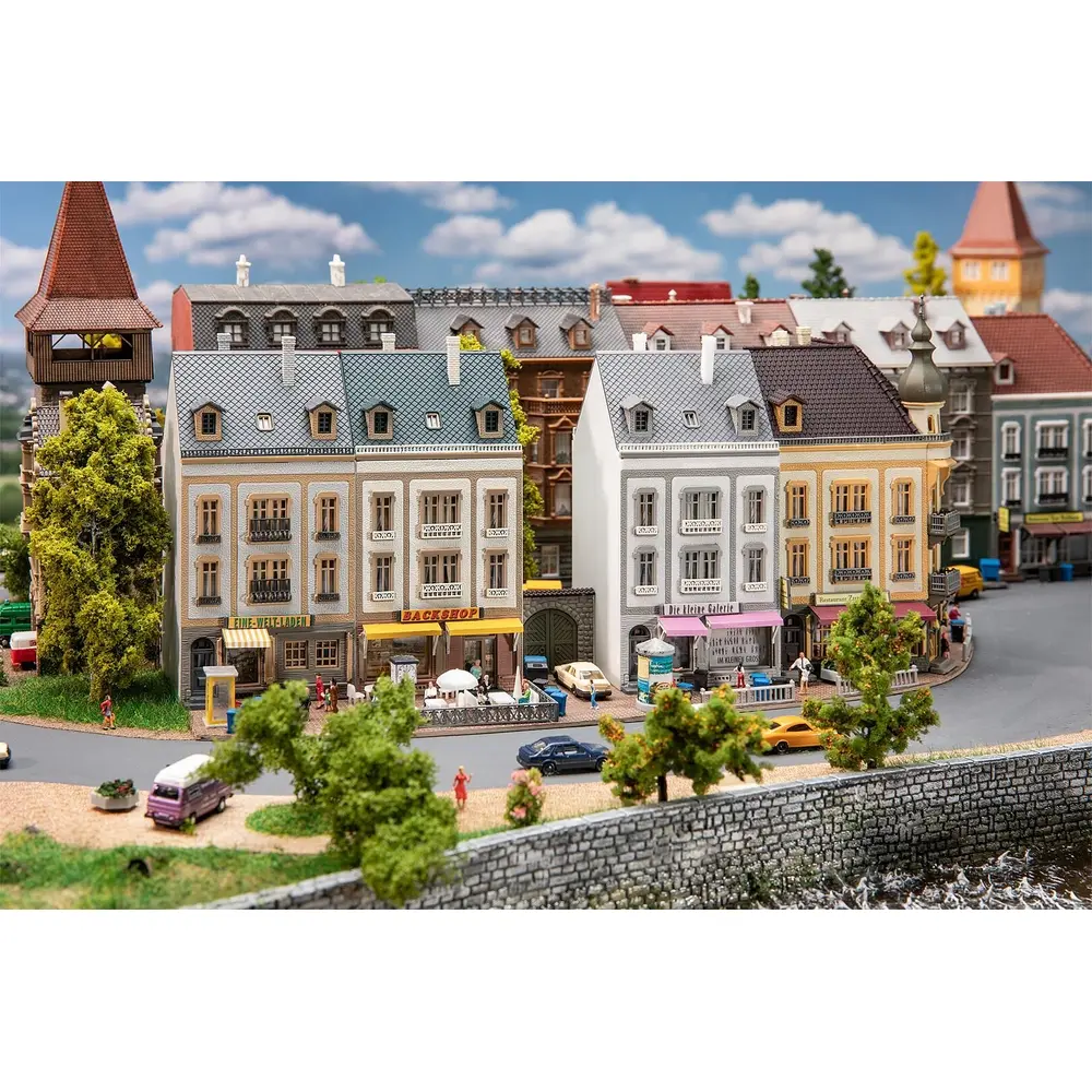 Ligne de maisons de ville Schubertstraße - Faller 231723 - N 1/160 - 4