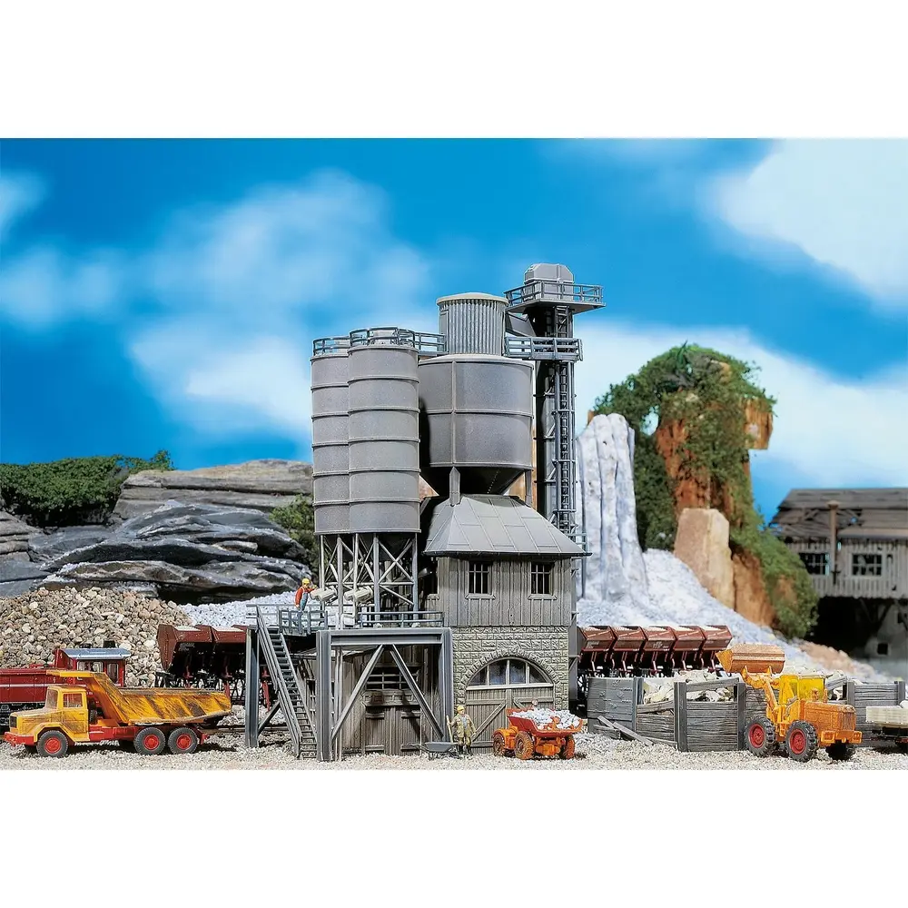 Ancienne centrale à béton - Faller 191816 - HO 1/87 - Ep III - 3