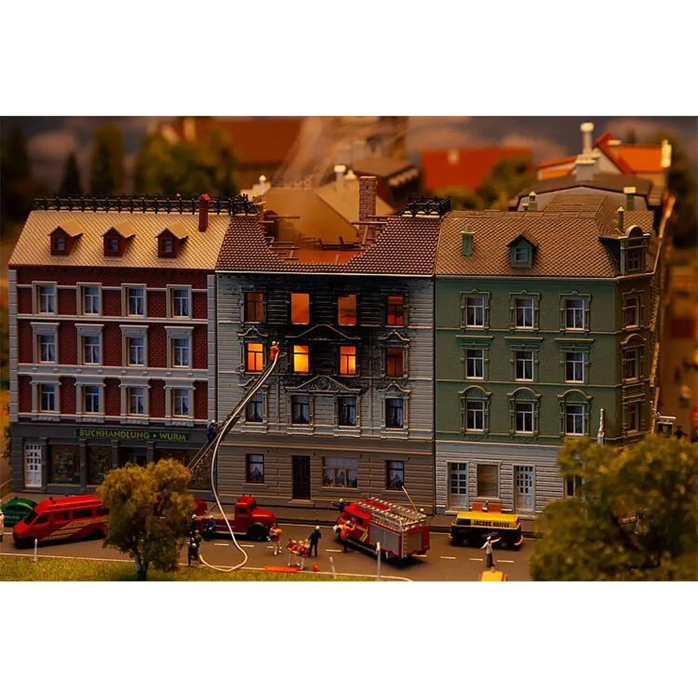 Maison en feu - FALLER 232326 - N 1/160 - EP II - 3