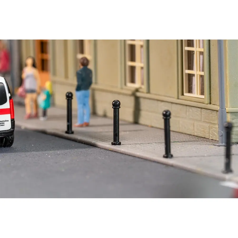 10 Bornes en fer - Faller 180998 - HO 1/87 - Ep.II - 2