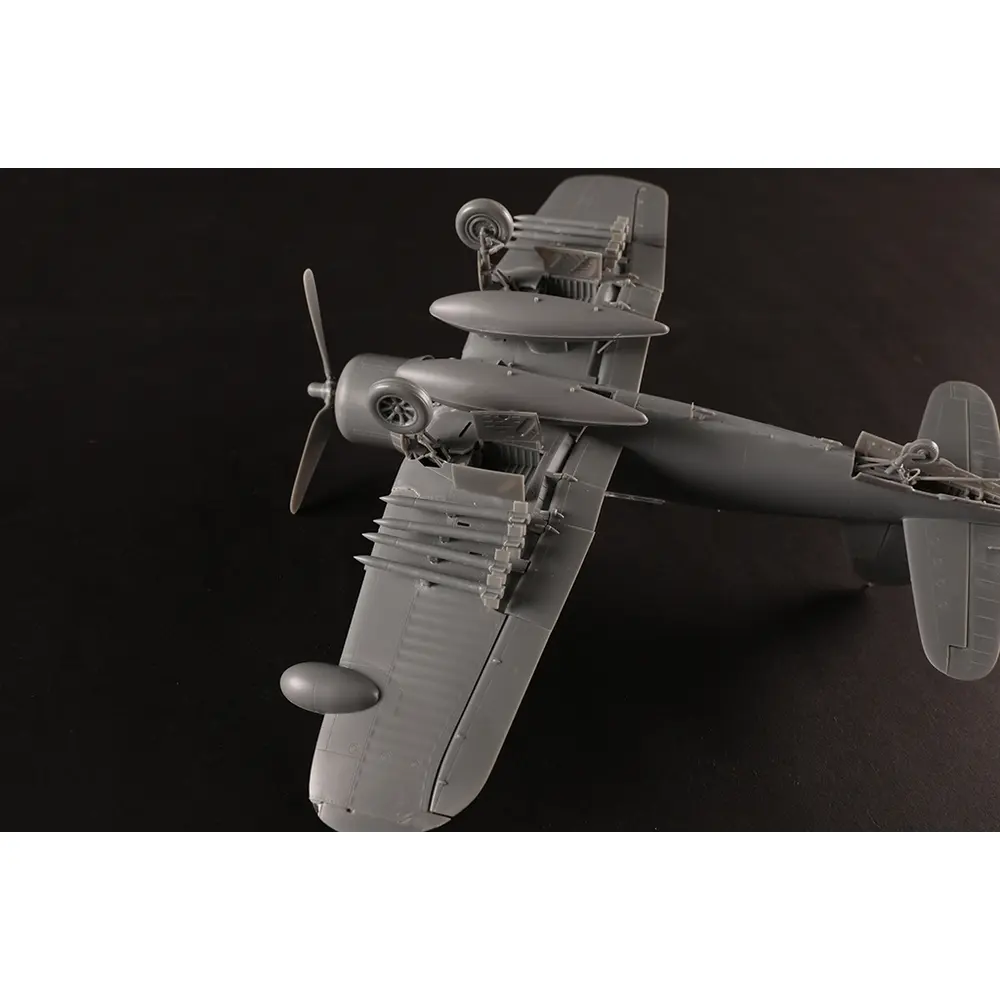 Avion Chance Vought F4U-2 Corsair - Hobby Boss 80385 - 1/48 - 12