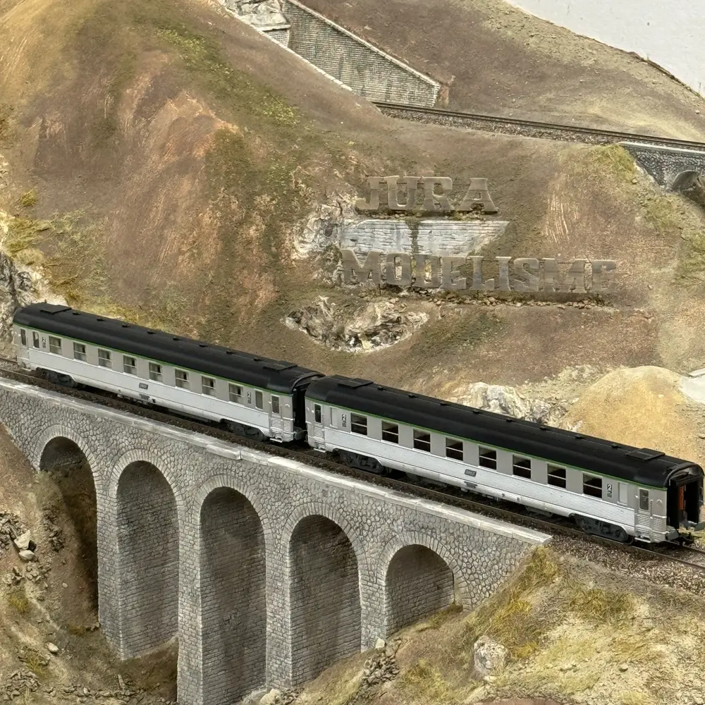 Coffret de 2 voitures DEV Inox - Jouef HJ4177 - HO 1/87 - SNCF - Ep IV - 2R - 5