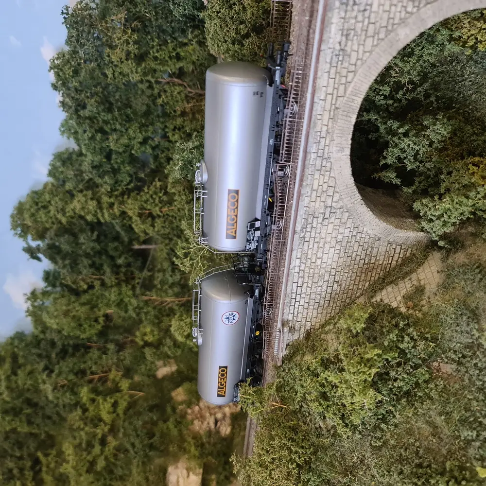 Set 2 Wagons citernes JOUEF HJ6221 - HO 1:87 - SNCF - EP III - 5