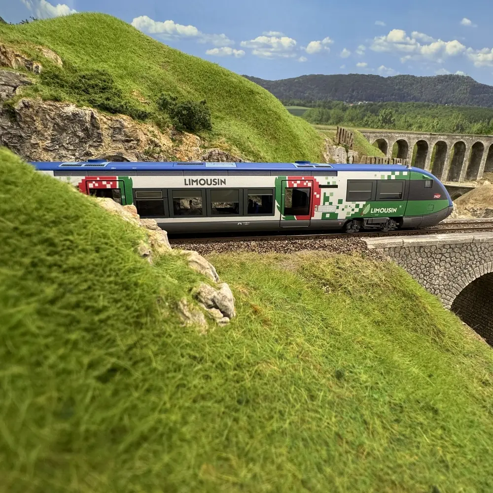 Autorail Diesel X73500 TER Limousin - Jouef HJS2467- SNCF - HO 1/87 - EP VI - 2R - Analogique  - 7